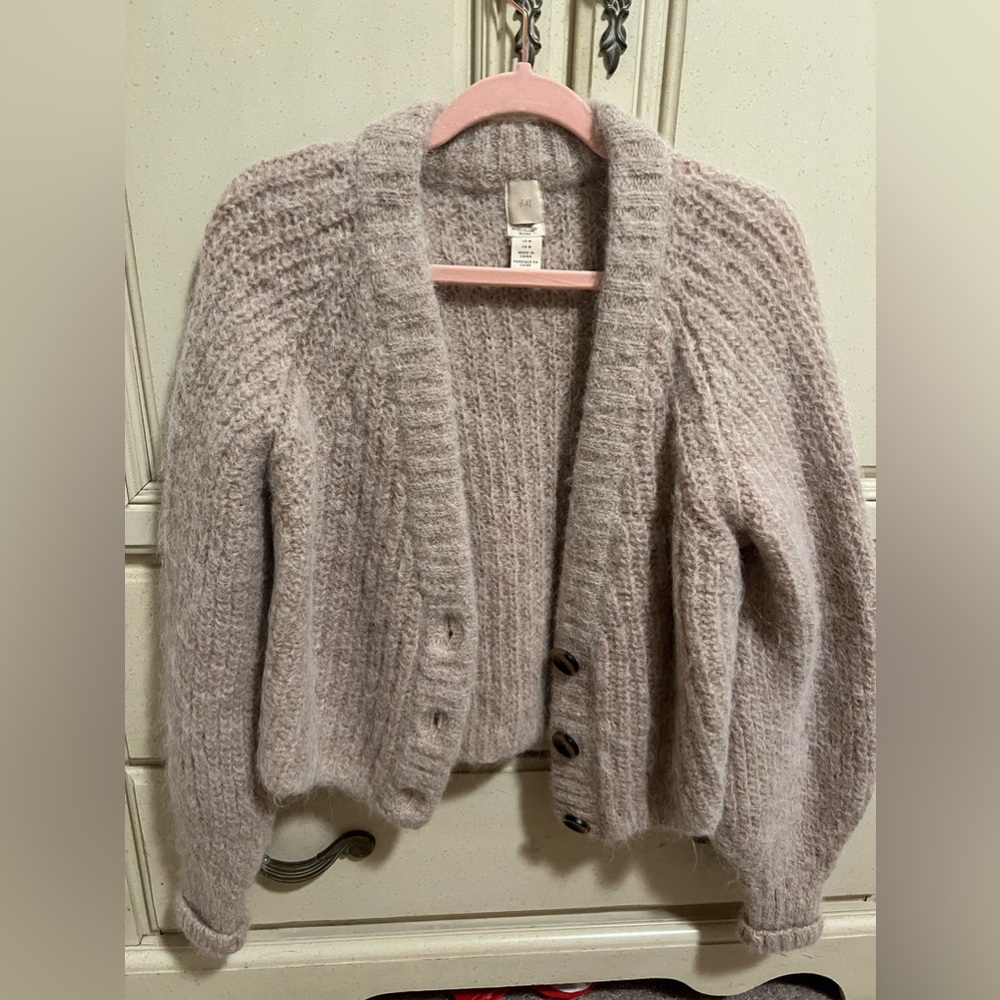 H&M Sweater